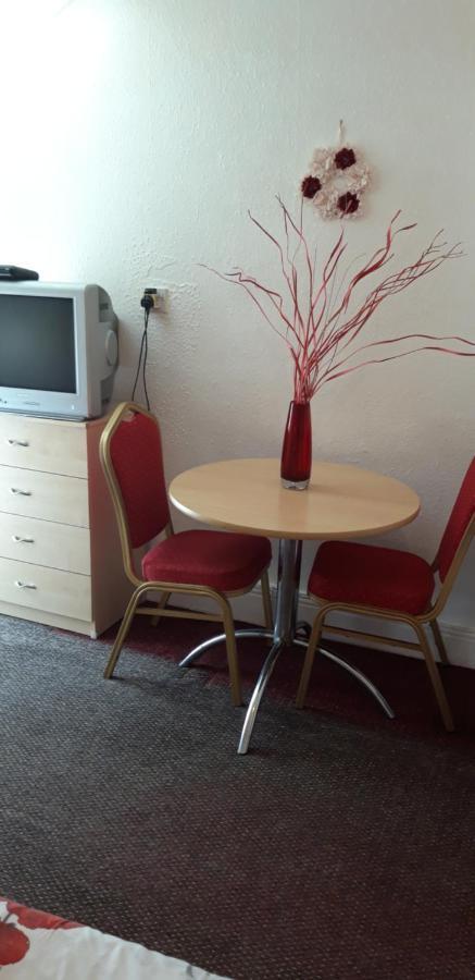 Hotel Sunny Ives Blackpool Esterno foto